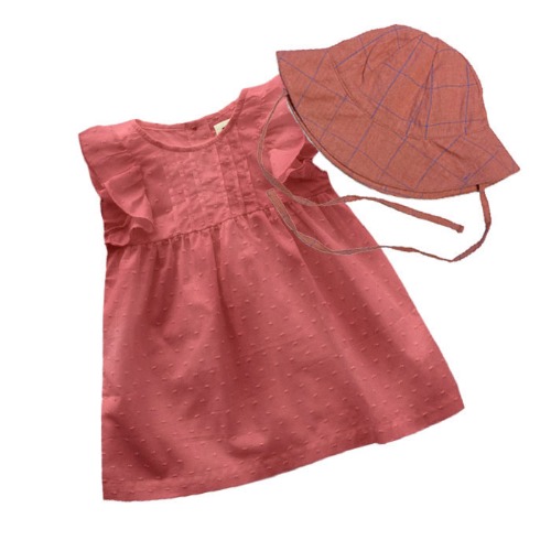 우프 baby hat + ruffle swiss dots dress set
